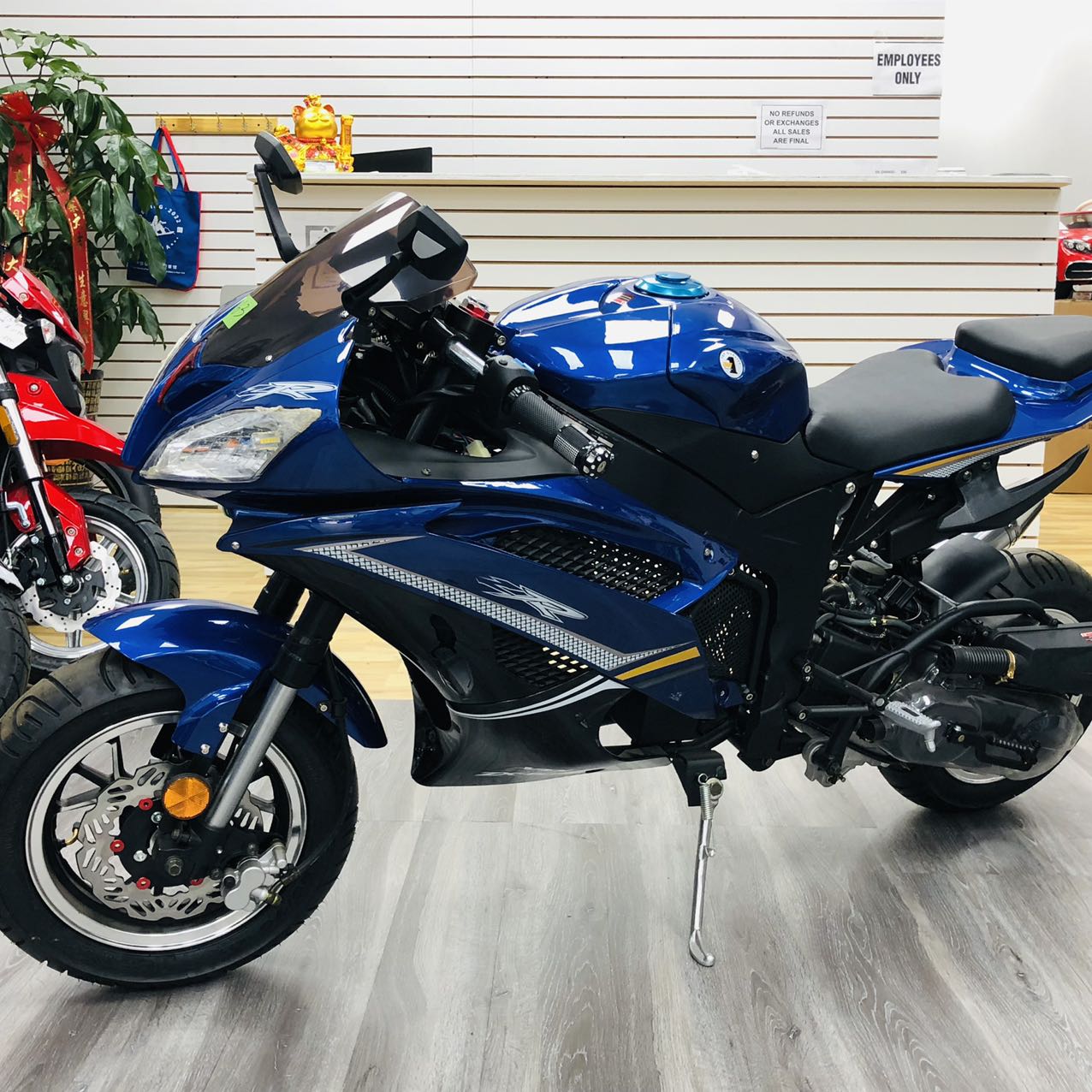 VENOM X18 | 50CC AUTOMATIC MOTORCYCLE